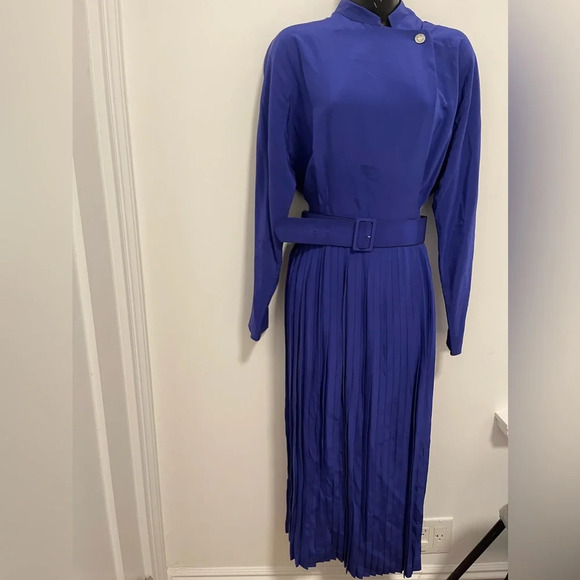 Vintage Royal Blue Silk Long Maxi Pleated Dress Rhinestone Button Ellen Tracy - Picture 1 of 16
